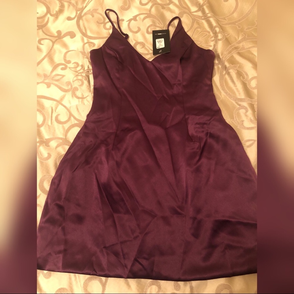 Purple Satin dress - Picture 4 of 5